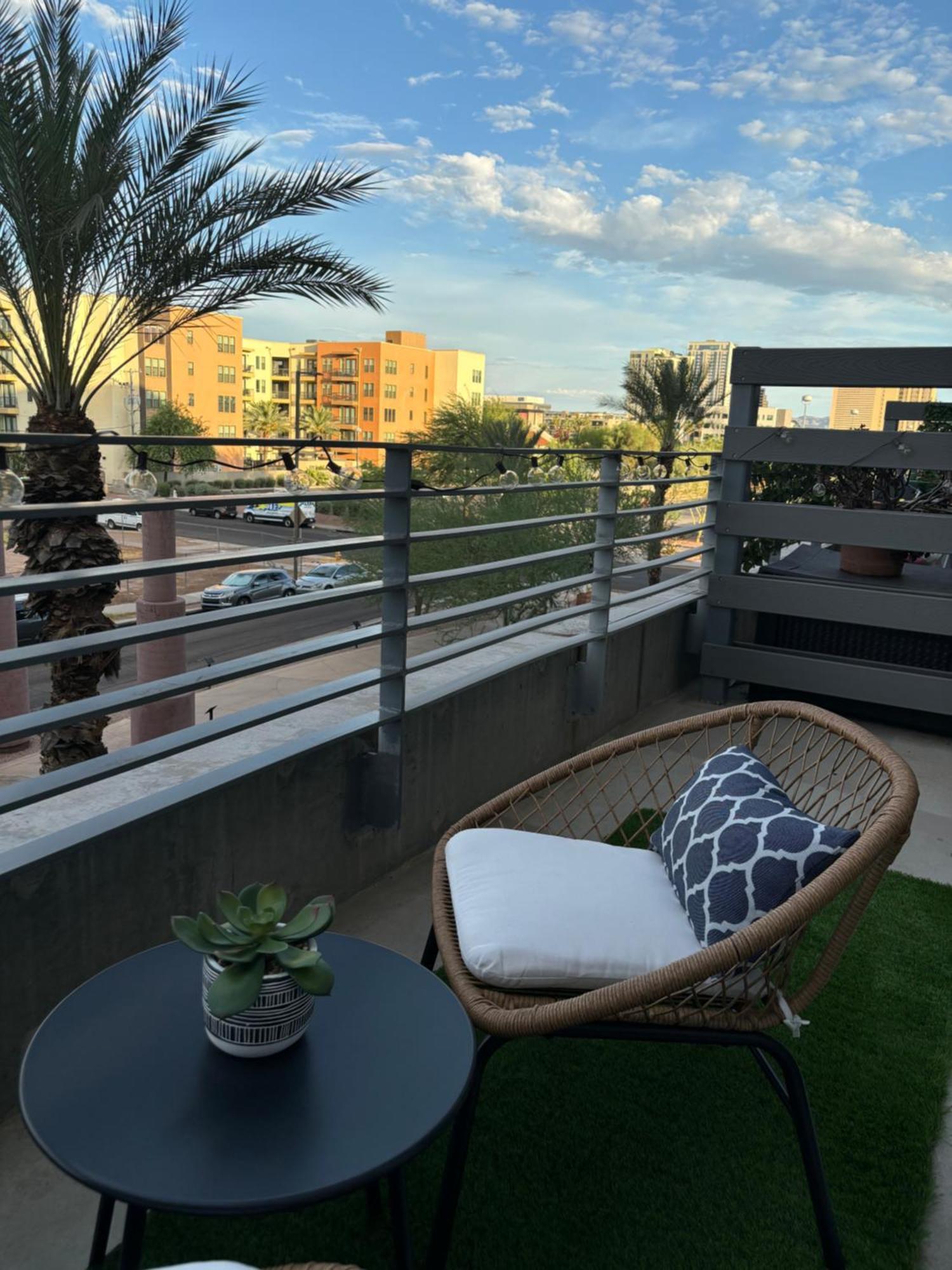 Downtown Zen Bliss Apartment